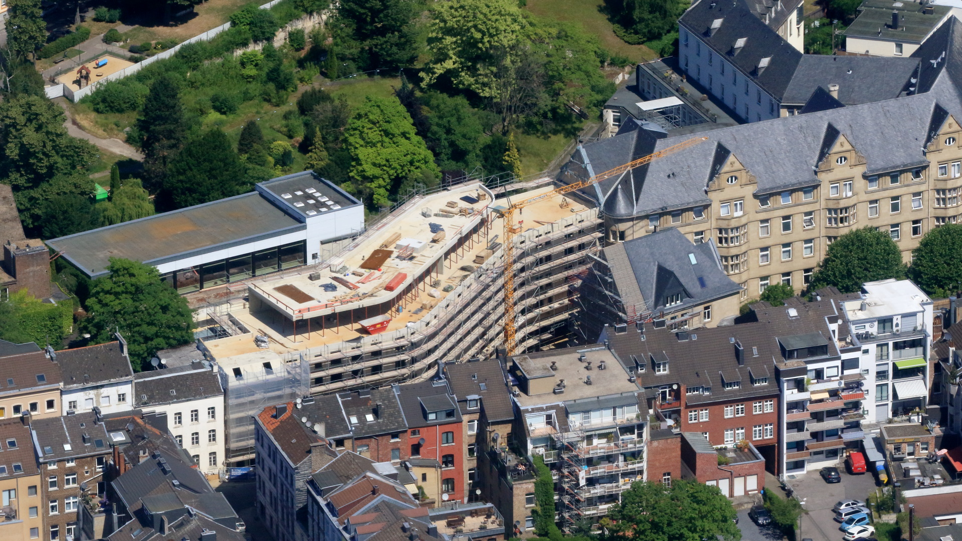 Quartier 74 Grad in Aachen im Bau von oben